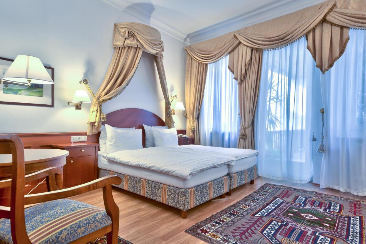 Corso Am Graben Otel Brunico Dış mekan fotoğraf