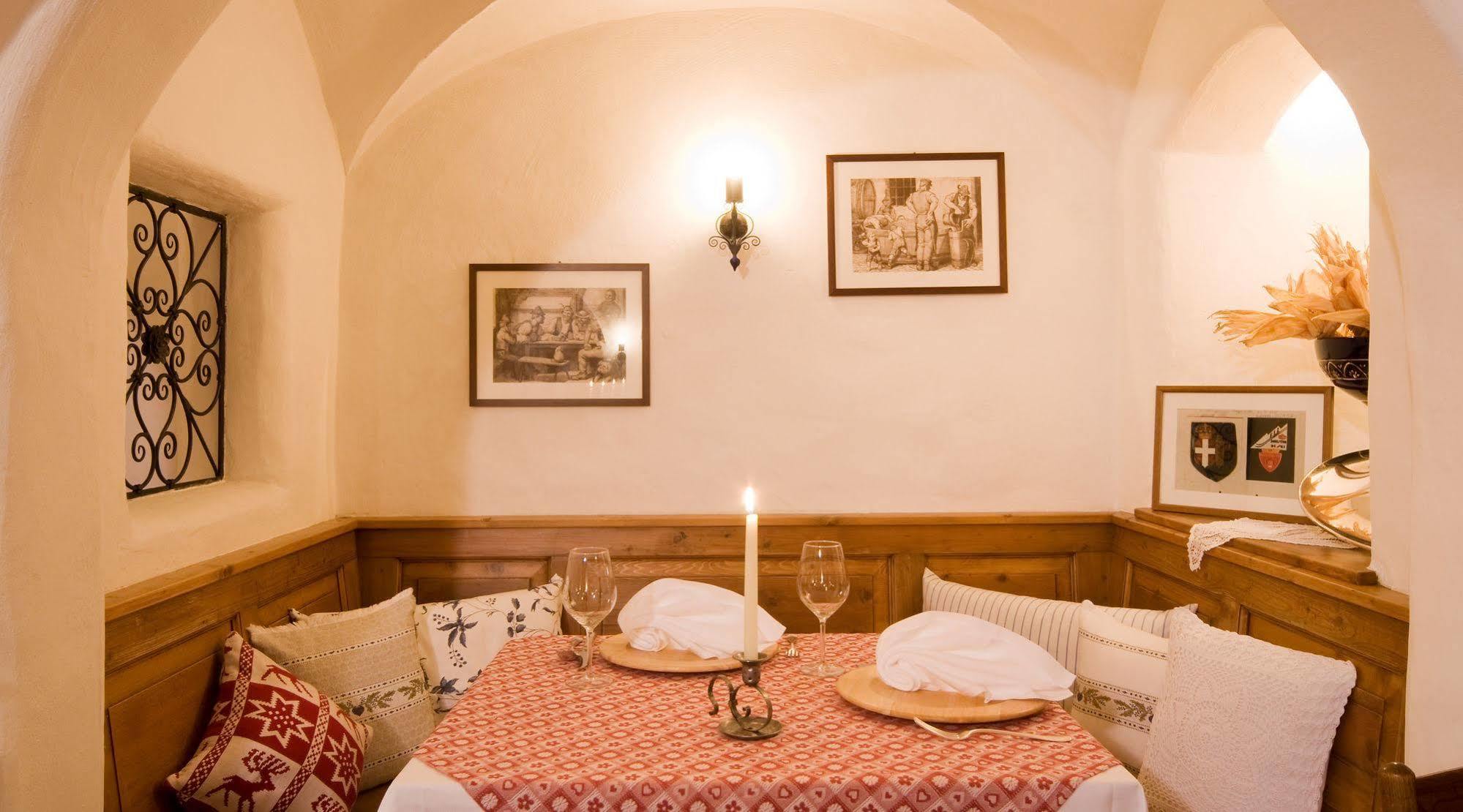 Corso Am Graben Otel Brunico Dış mekan fotoğraf